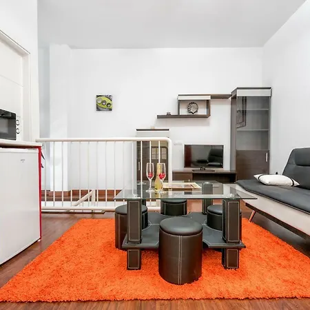 Luxury City Centre Apartment *