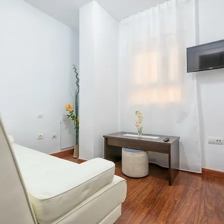 Luxury City Centre Apartment *